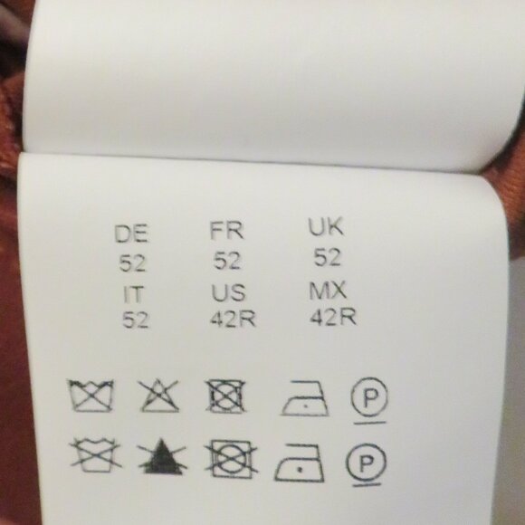 Boss X Russell Brown Sport Coat. Size US 42.  Great Condition. - Picture 4 of 4